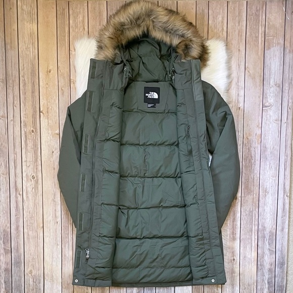The North Face Women’s Arctic Parka Coat In Thyme - Picture 5 of 8